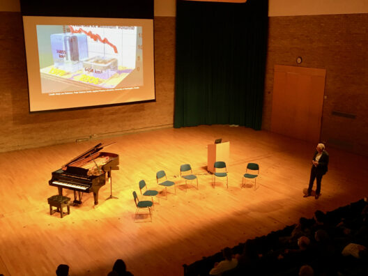 Professor Hugh Hunt presenting at the 2022 Music and Climate Change event